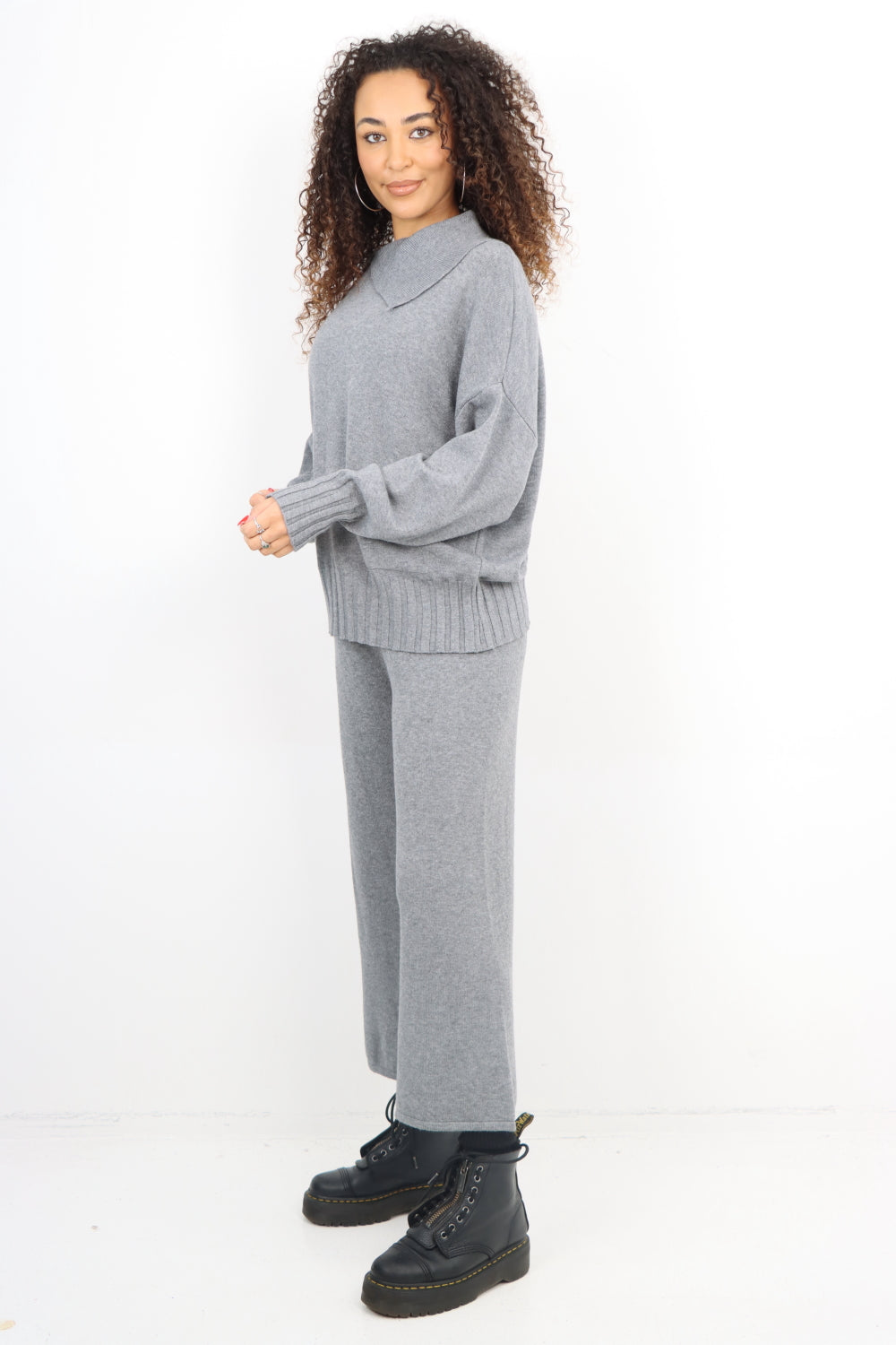 Italian Plian Ribbed Panel Top and Bottom Knitted Co Ord Set