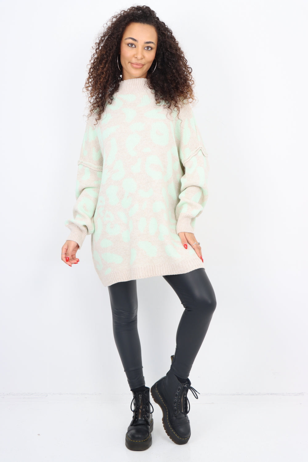 Italian Oversized All Over Leopard Print Longsleeve Jumper Top