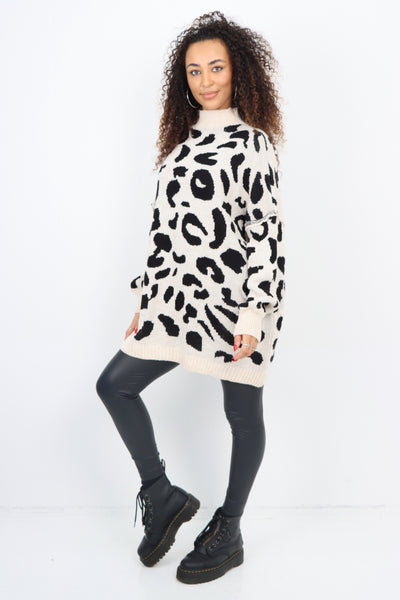 Italian Oversized All Over Leopard Print Longsleeve Jumper Top