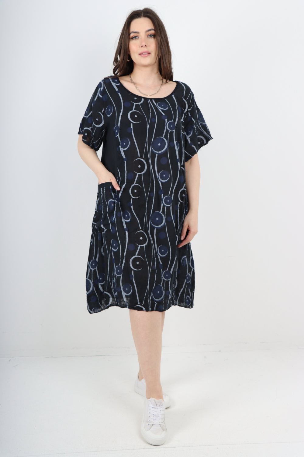 Italian Circle Pattern Ribbed Sides Short Sleeve Midi Dress