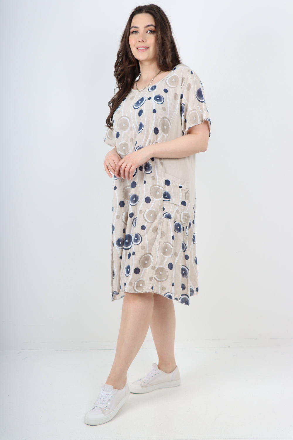 Italian Circle Pattern Ribbed Sides Short Sleeve Midi Dress