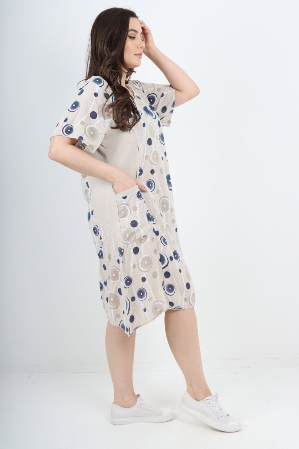 Italian Circle Pattern Ribbed Sides Short Sleeve Midi Dress