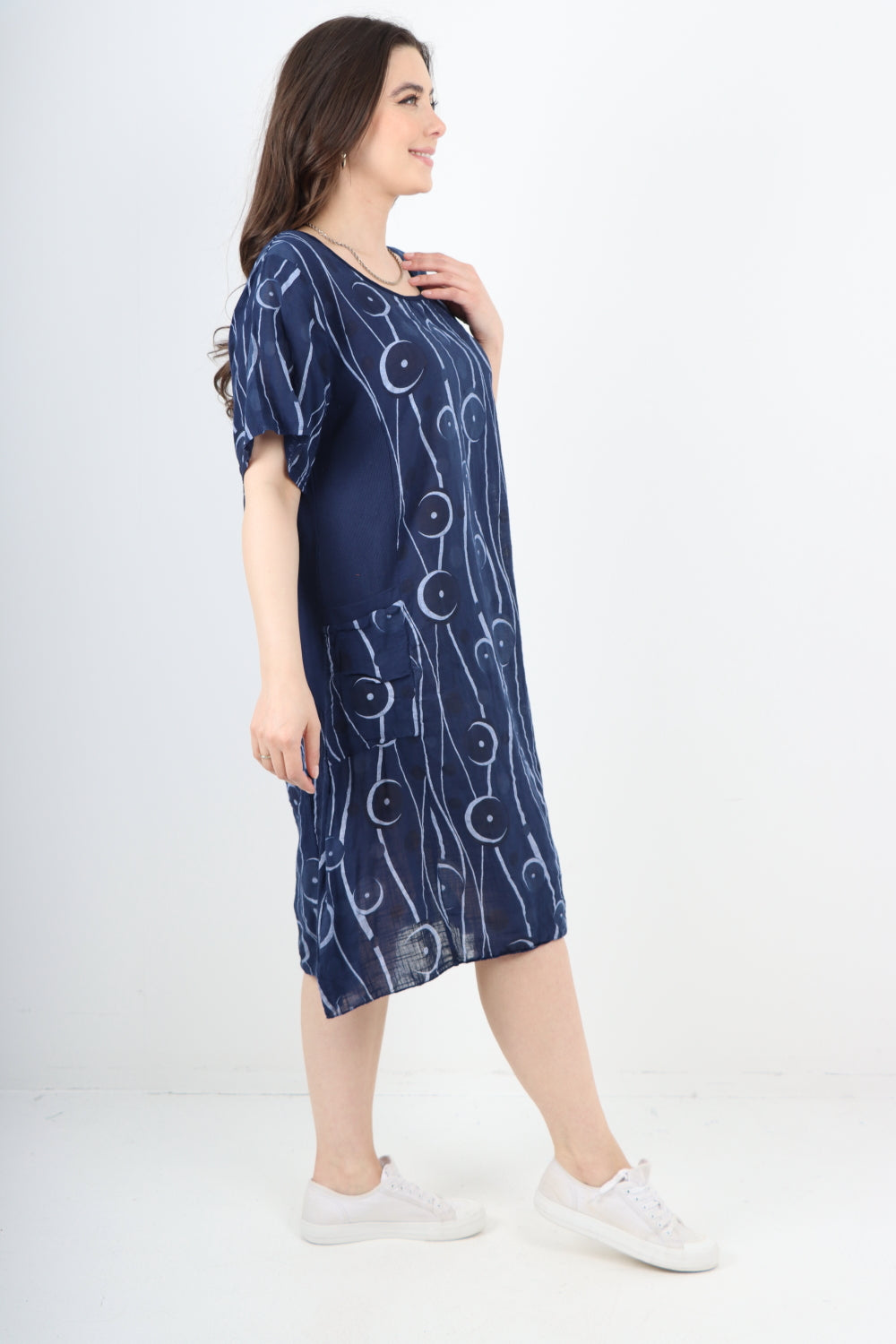 Italian Circle Pattern Ribbed Sides Short Sleeve Midi Dress