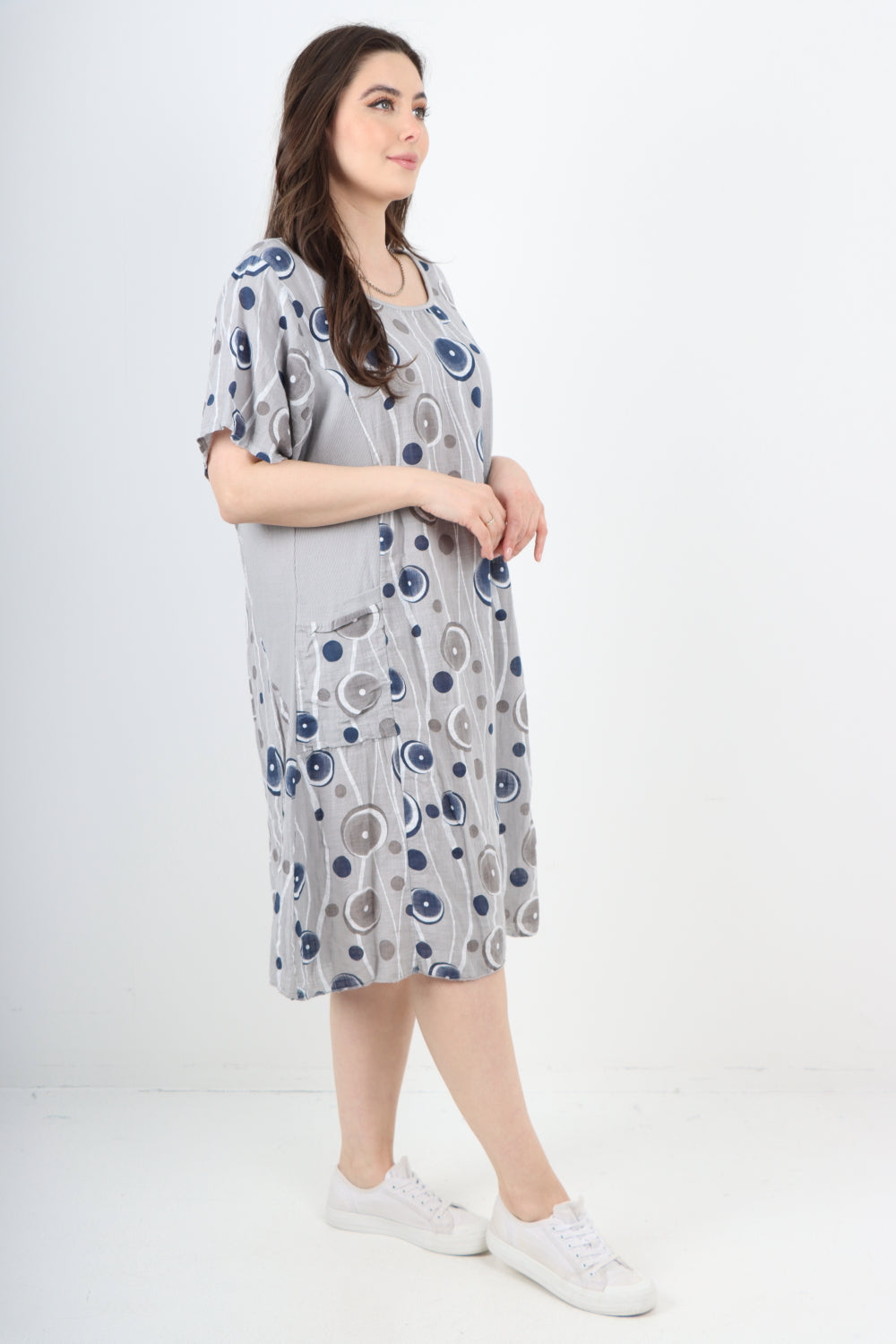 Italian Circle Pattern Ribbed Sides Short Sleeve Midi Dress