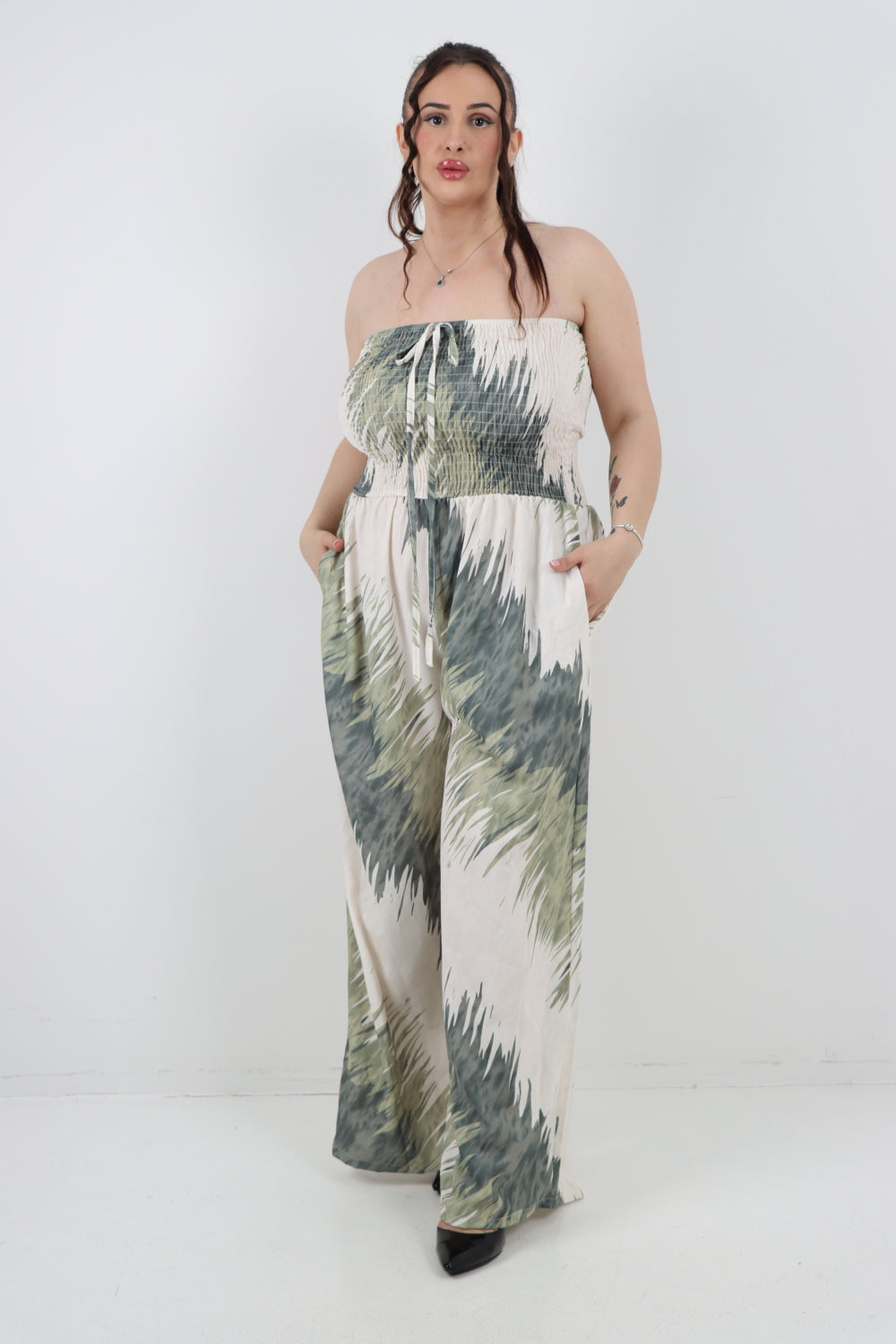 Italian Halter Neck Side Pockets Tie Dye Print Jumpsuit