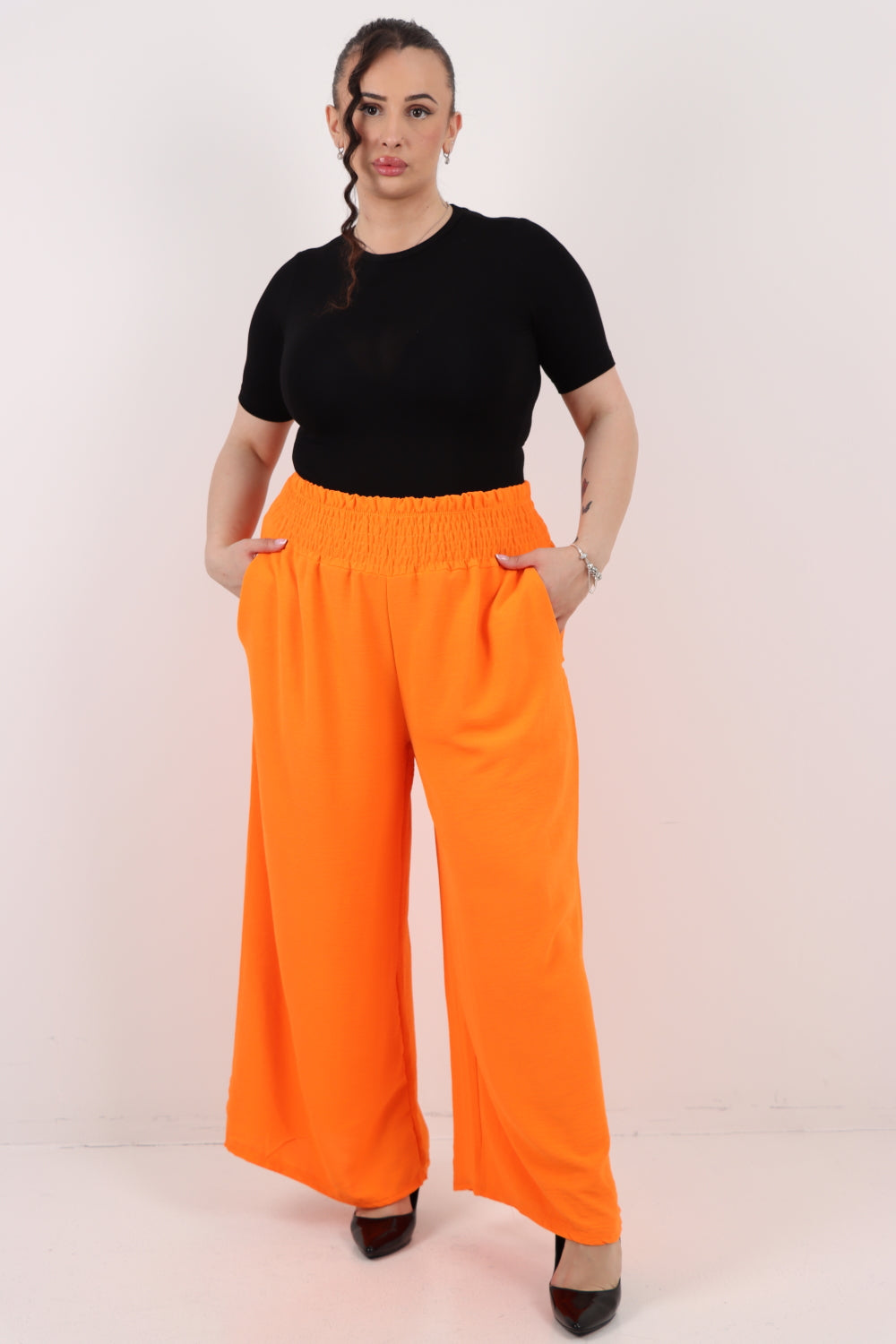 Italian Shirred Waist Side Pockets Wide Leg Trouser