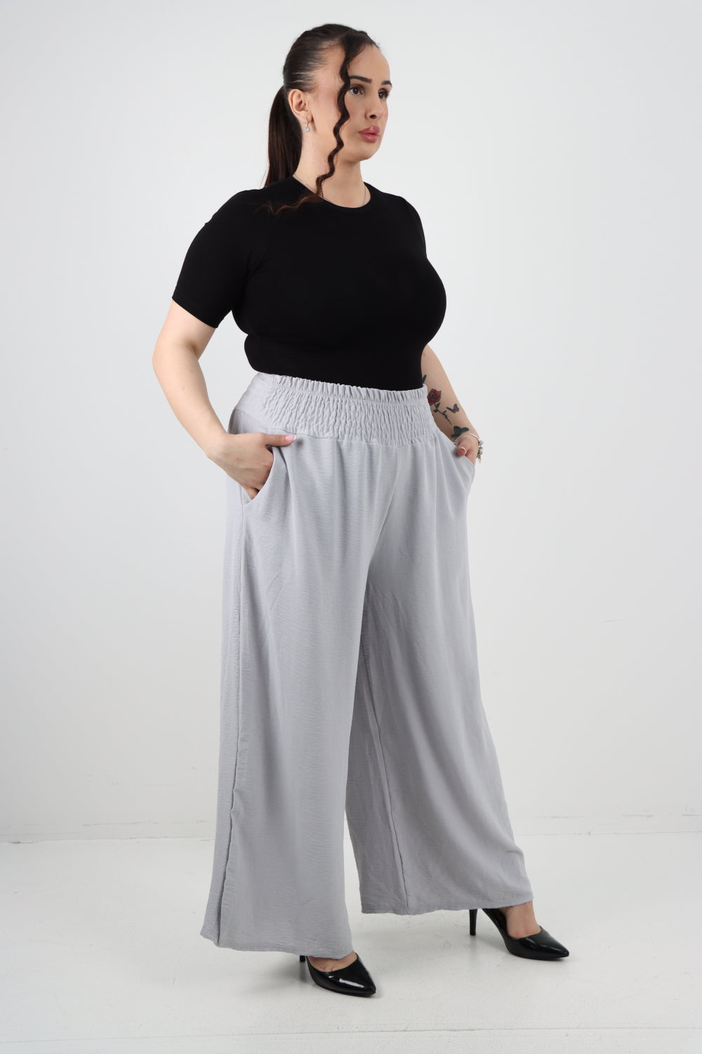 Italian Shirred Waist Side Pockets Wide Leg Trouser