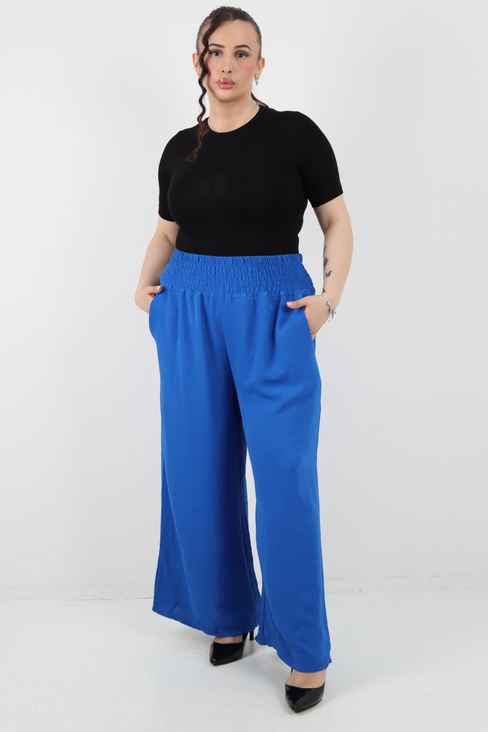 Italian Shirred Waist Side Pockets Wide Leg Trouser