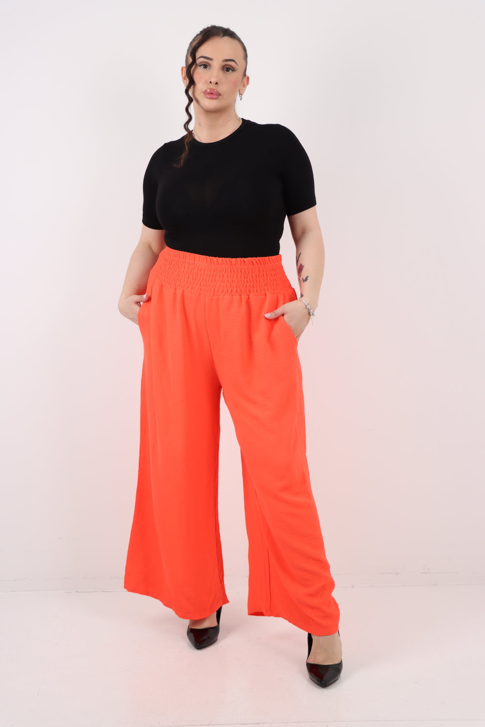 Italian Shirred Waist Side Pockets Wide Leg Trouser