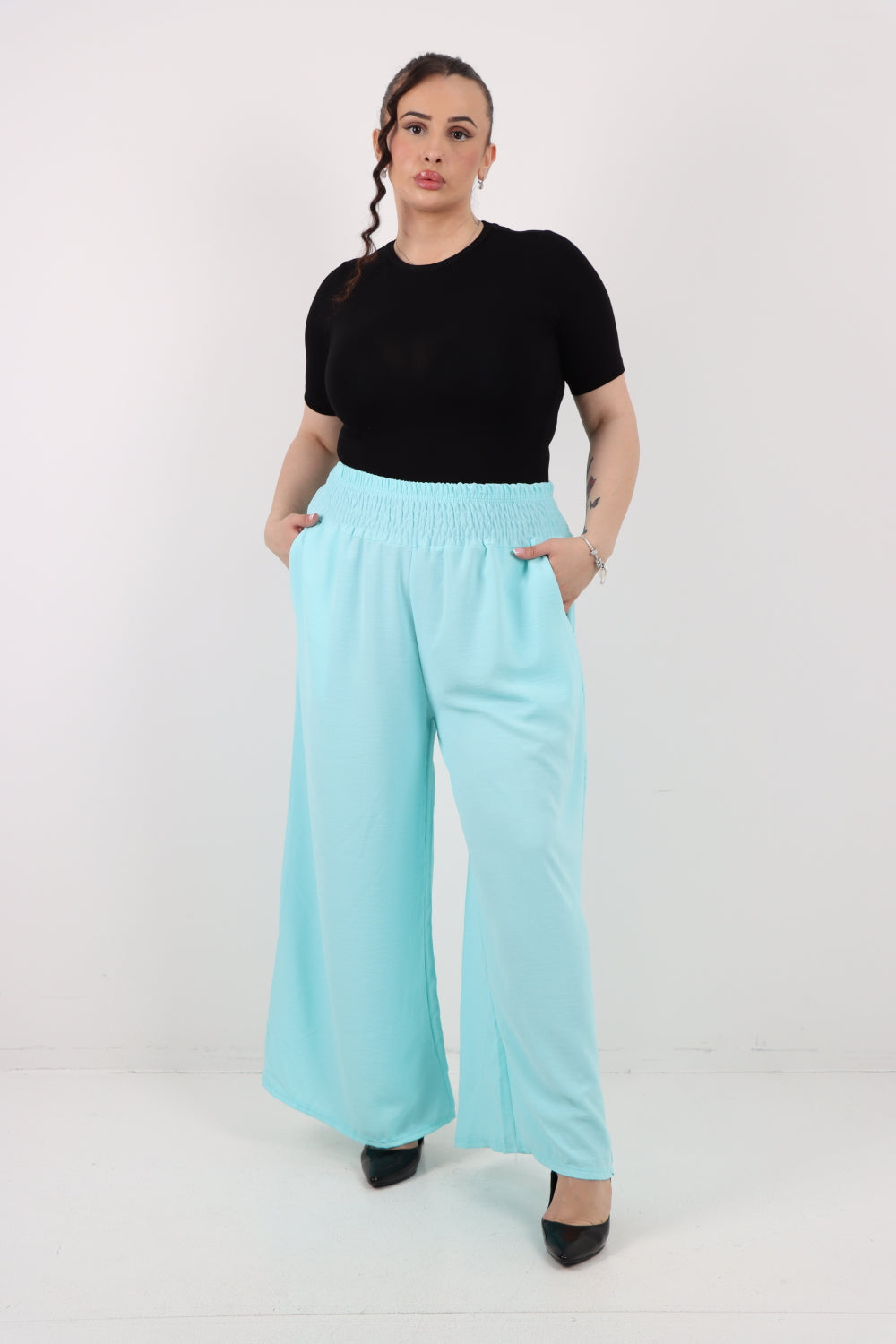 Italian Shirred Waist Side Pockets Wide Leg Trouser