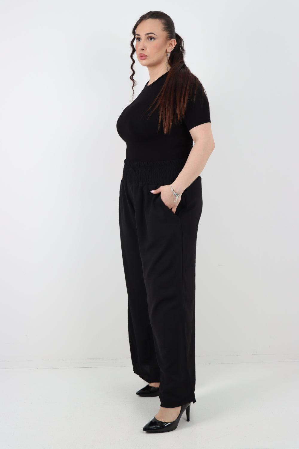 Italian Shirred Waist Side Pockets Wide Leg Trouser