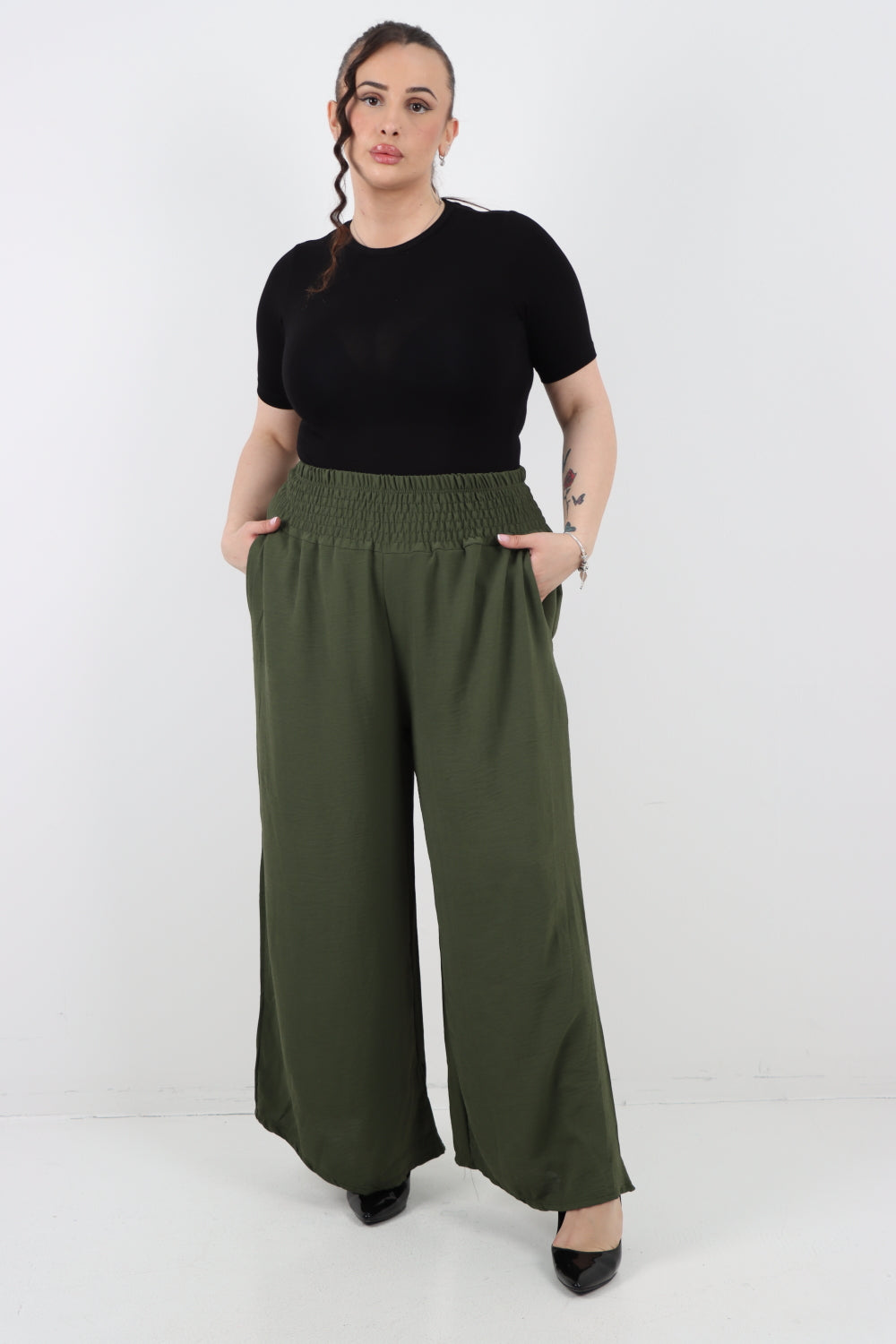 Italian Shirred Waist Side Pockets Wide Leg Trouser