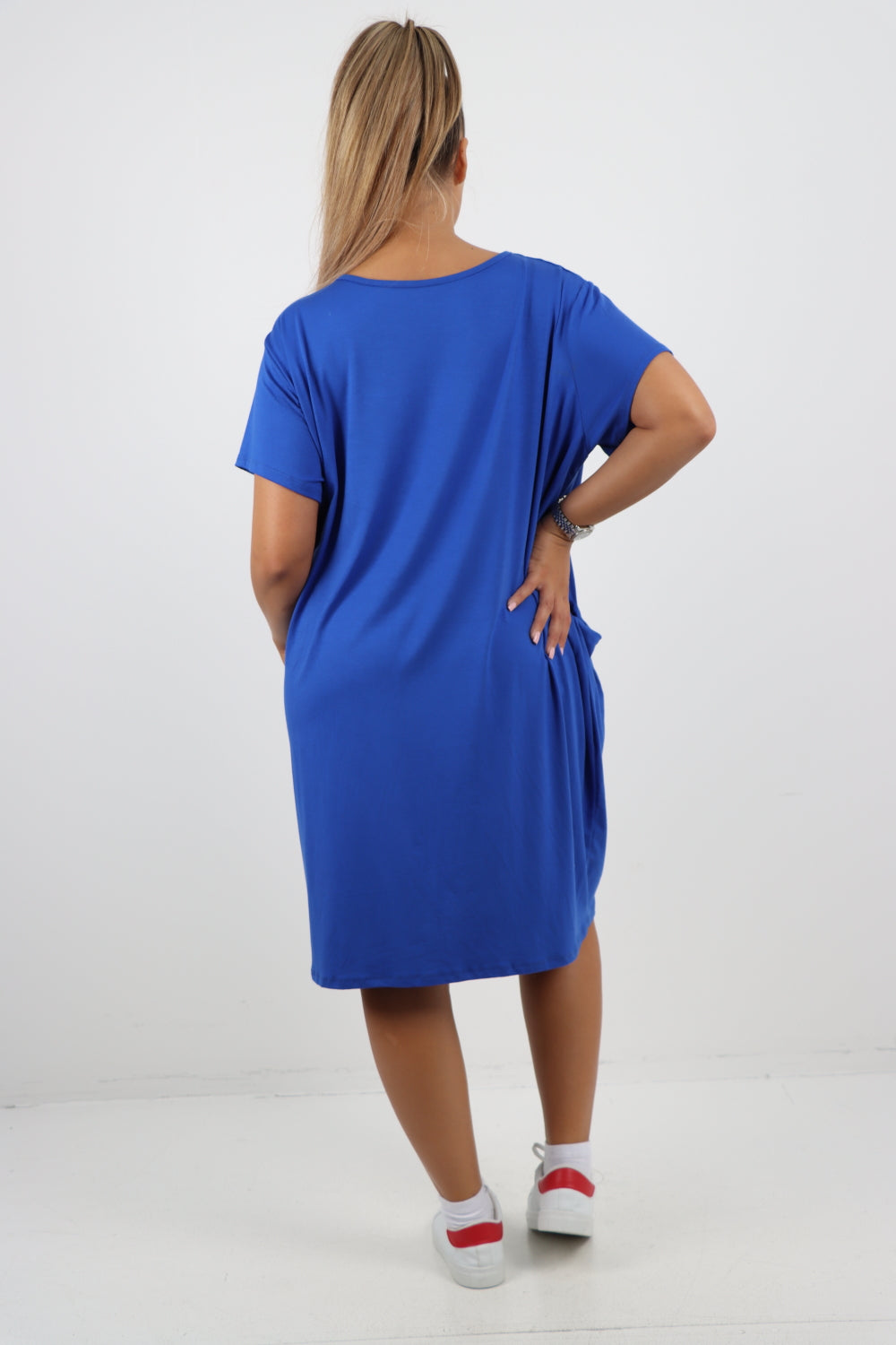 Italian Plain Side Pockets Round Neck Midi Dress