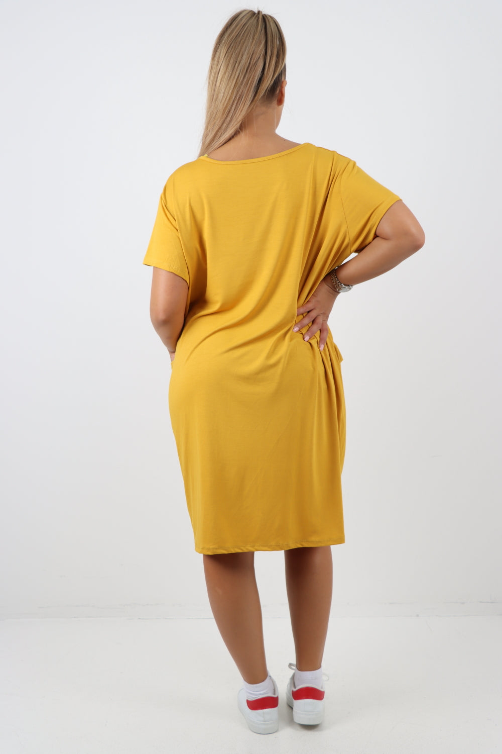 Italian Plain Side Pockets Round Neck Midi Dress