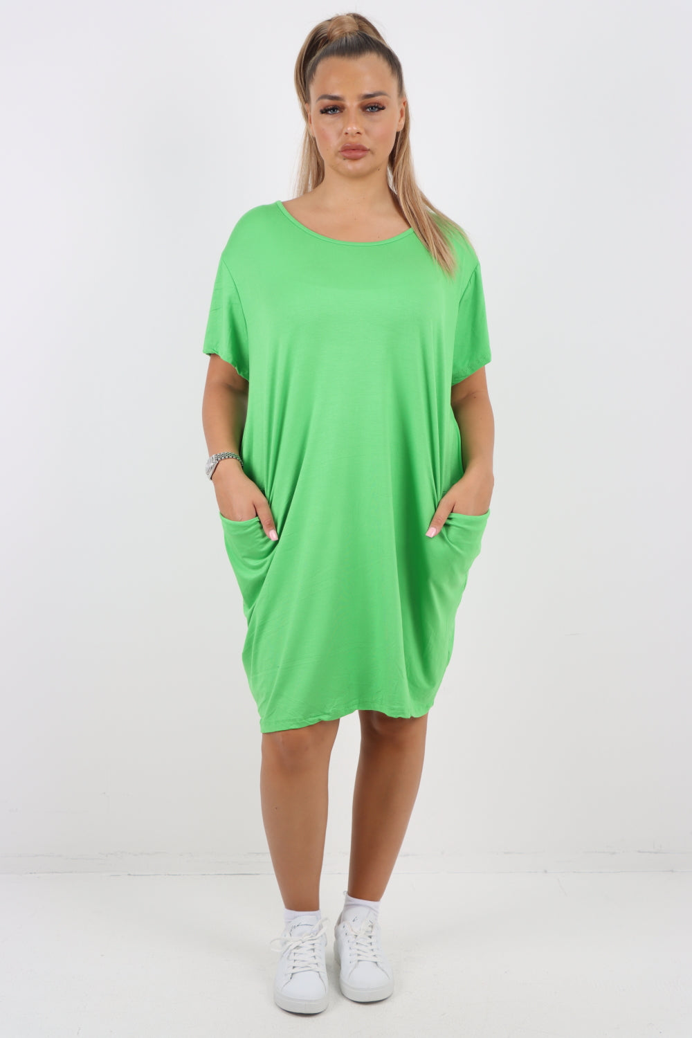 Italian Plain Side Pockets Round Neck Midi Dress