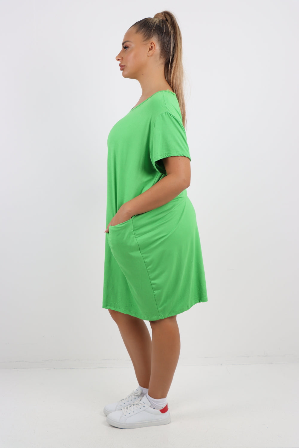 Italian Plain Side Pockets Round Neck Midi Dress